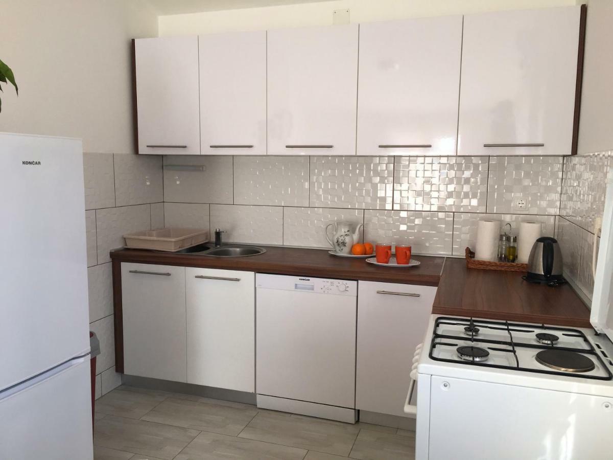 Apartment Marica Posedarje Exteriér fotografie