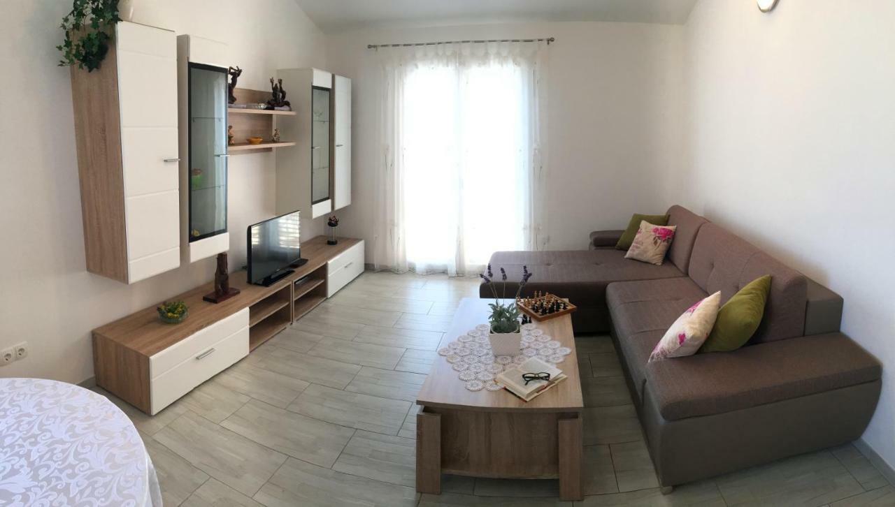 Apartment Marica Posedarje Exteriér fotografie