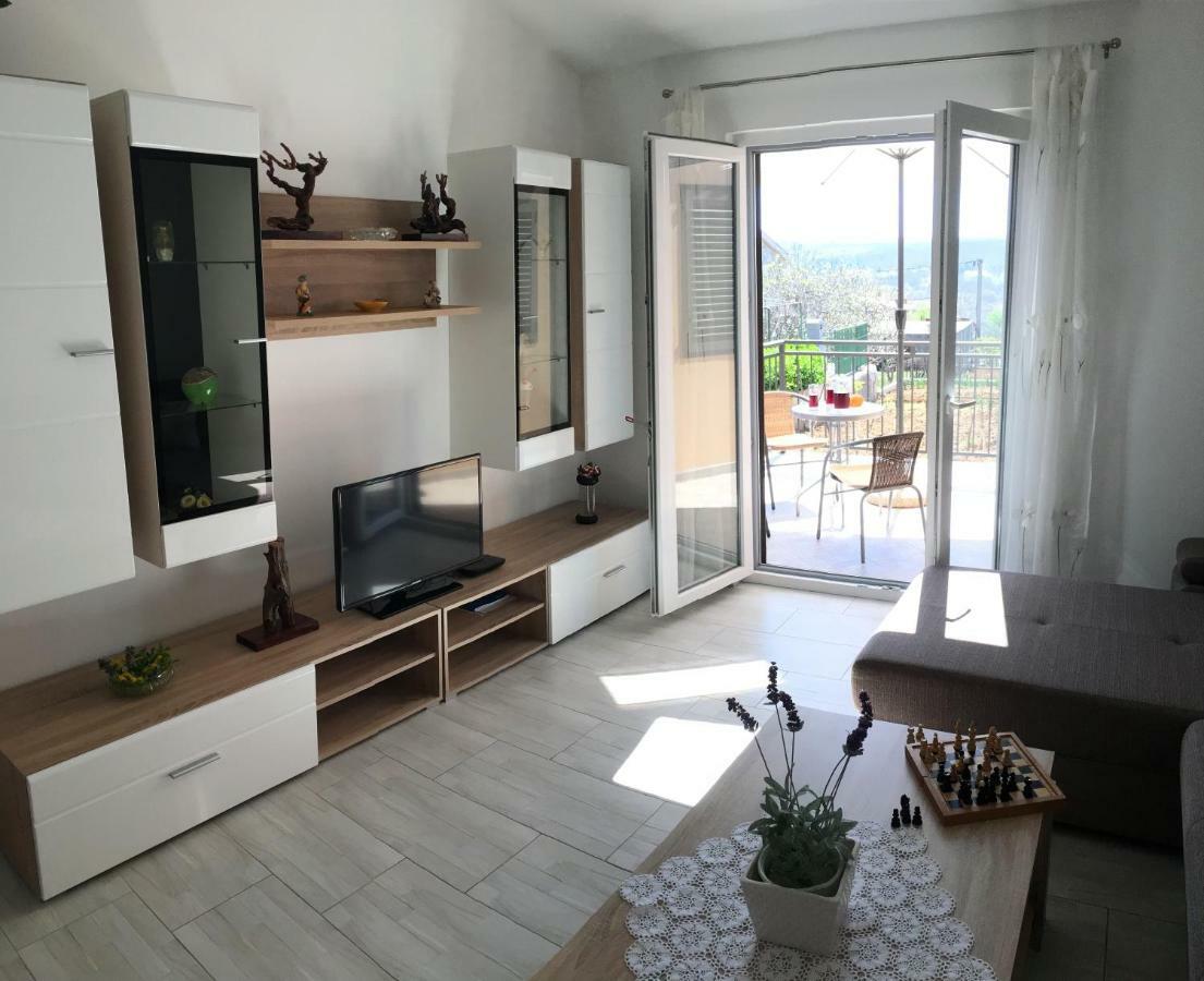 Apartment Marica Posedarje Exteriér fotografie